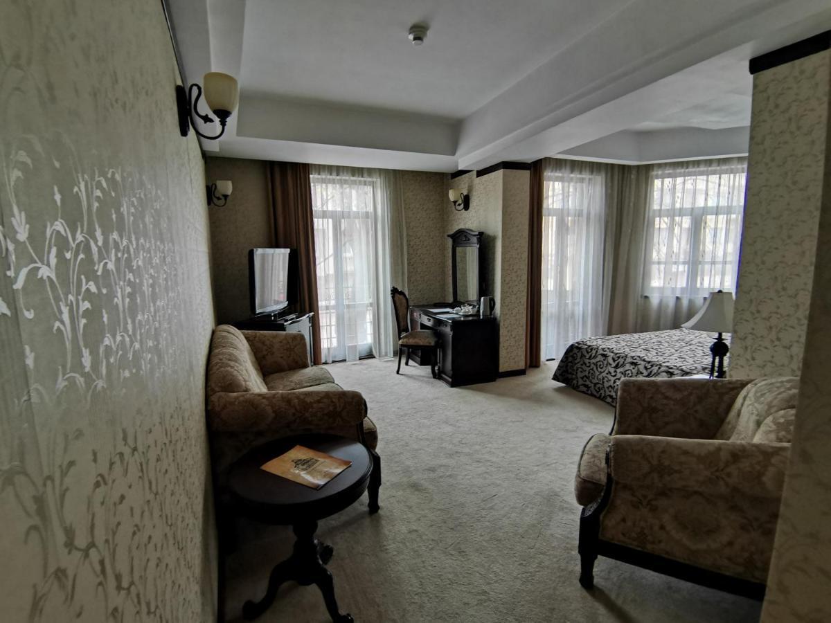 Hotel Carol كونستانتا المظهر الخارجي الصورة