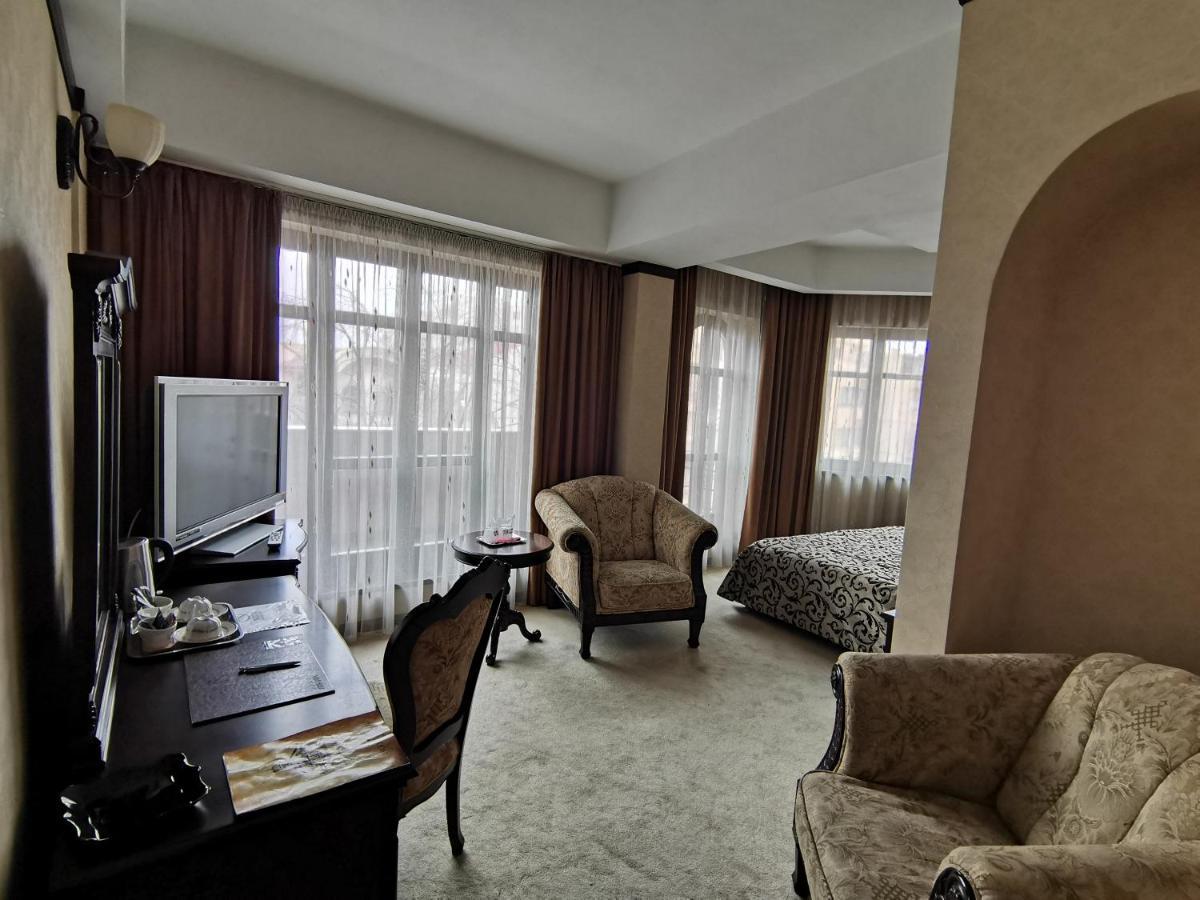 Hotel Carol كونستانتا المظهر الخارجي الصورة
