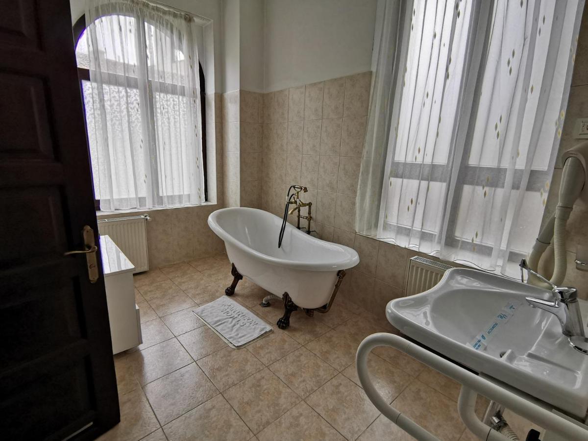 Hotel Carol كونستانتا المظهر الخارجي الصورة